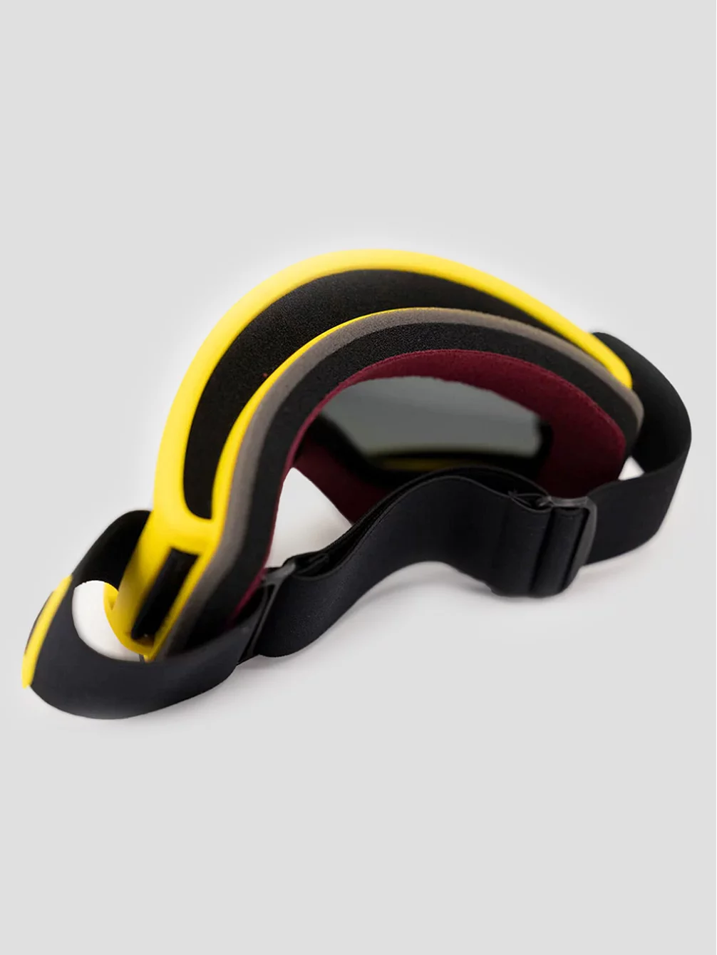 Ashbury Blackbird Gold Triangle (+Bonus Lens) Goggle 4 Ashbury Blackbird Gold Triangle (+Bonus Lens) Goggle – Image 2