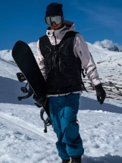 Volcom Iguchi Slack Vest 16 Volcom Iguchi Slack Vest -Sports - Matériel De Ski IguchiSlackVest 3